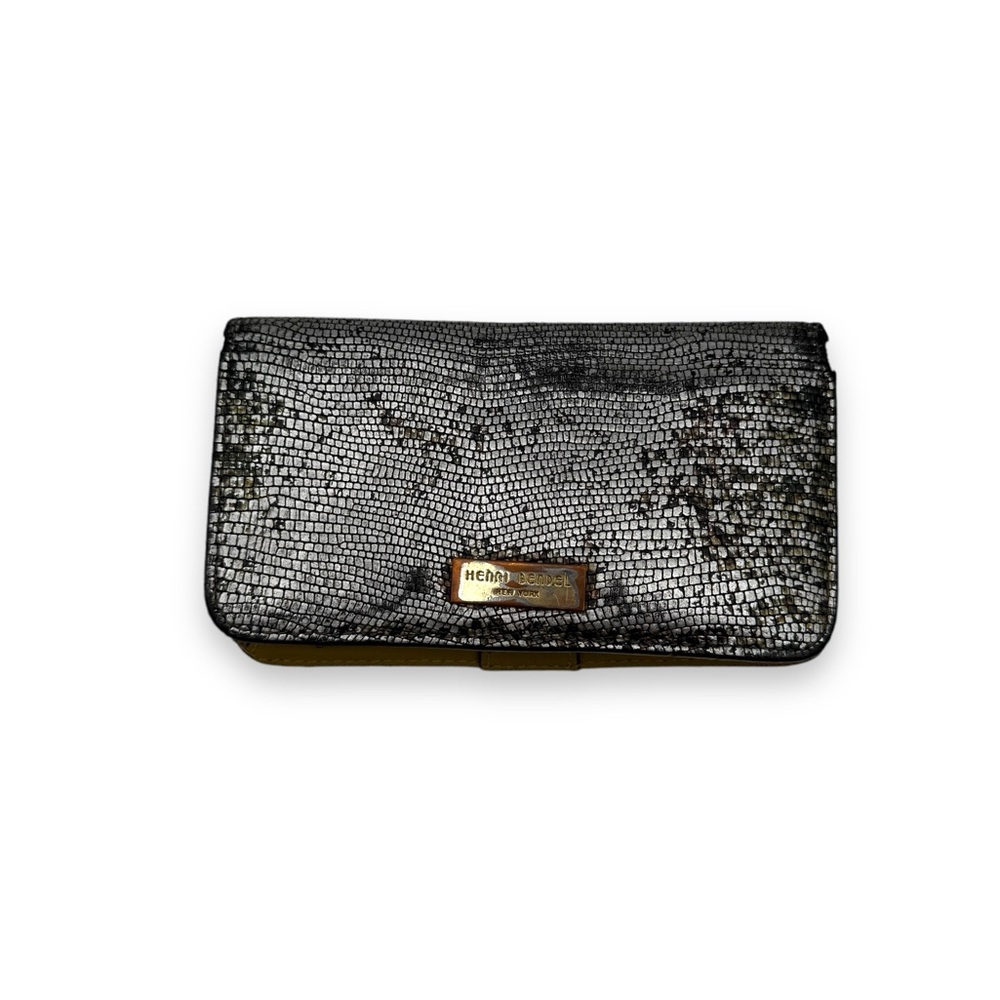 Henri Bendel Metallic Silver Pebbled Black Saffiano‎ Leather Phone & Card Wallet